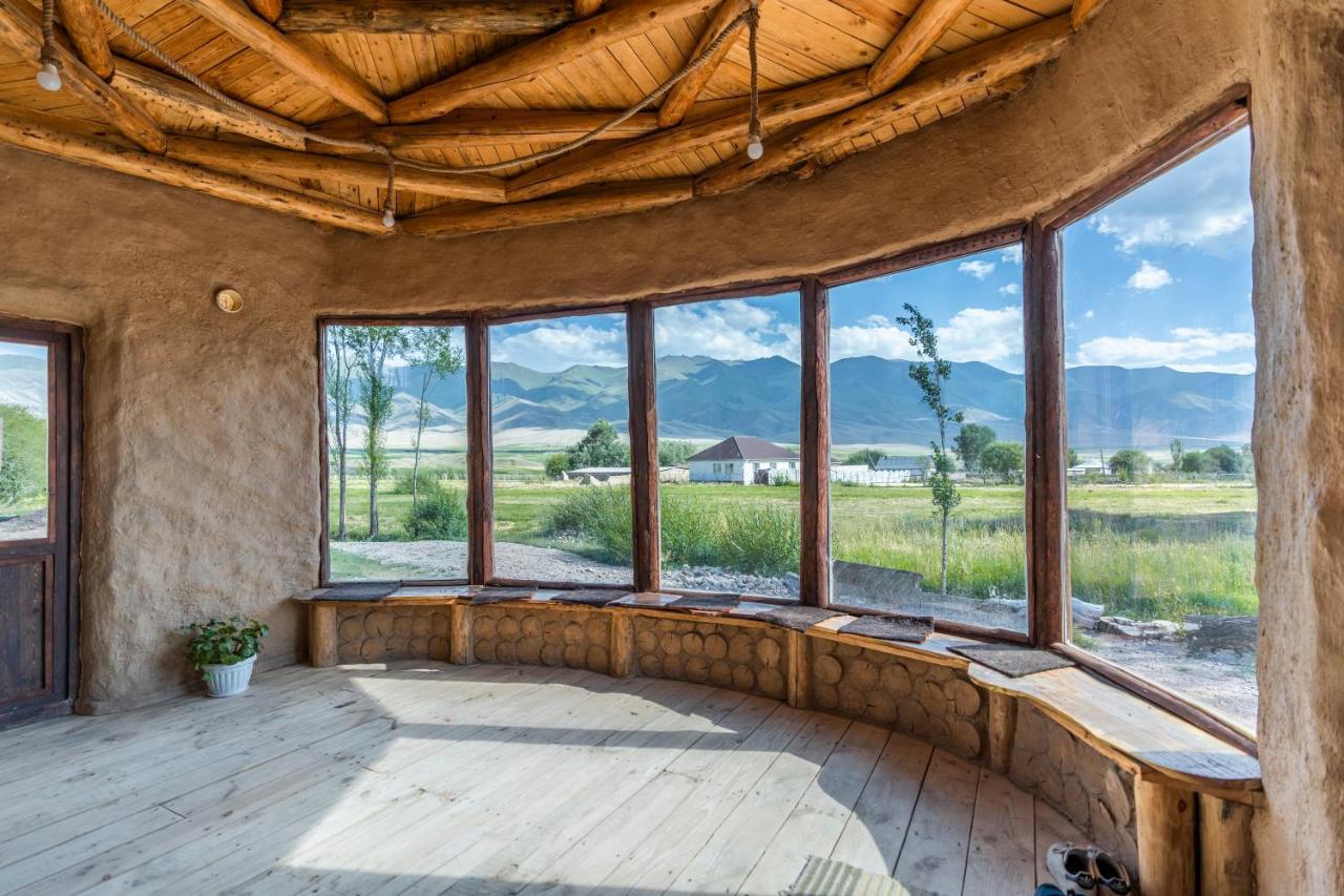 Kyzart Hotel & Horse Tours Bagysh Exteriör bild